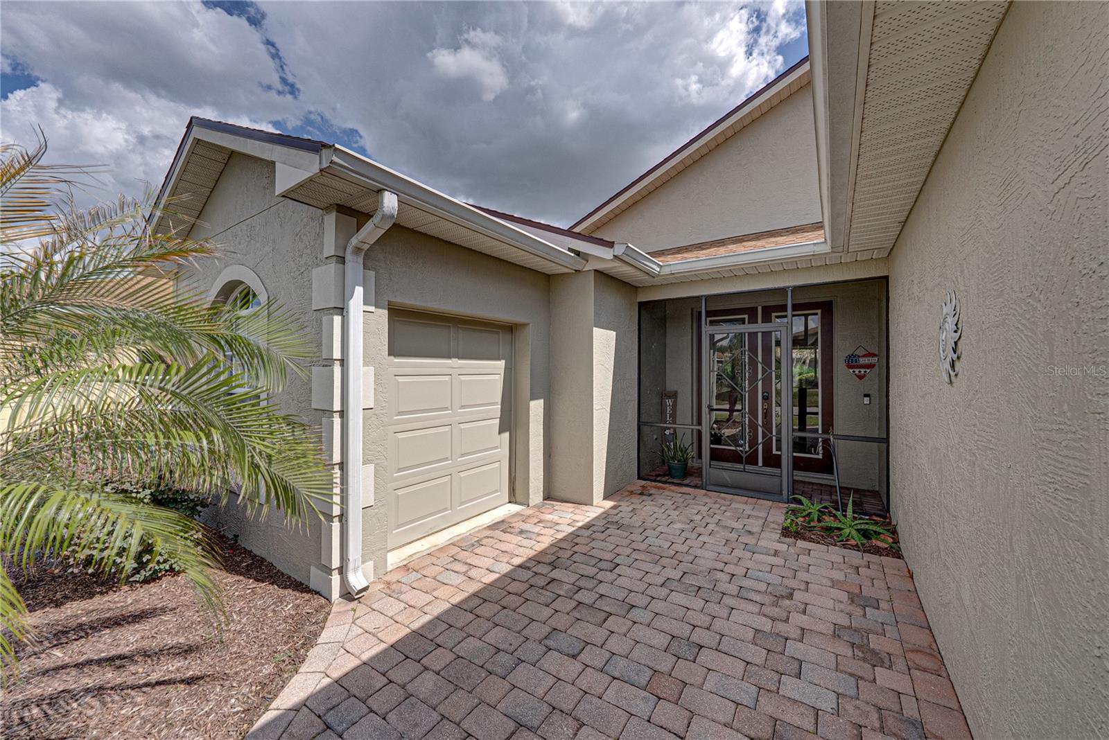 4489 STRATHMORE DRIVE