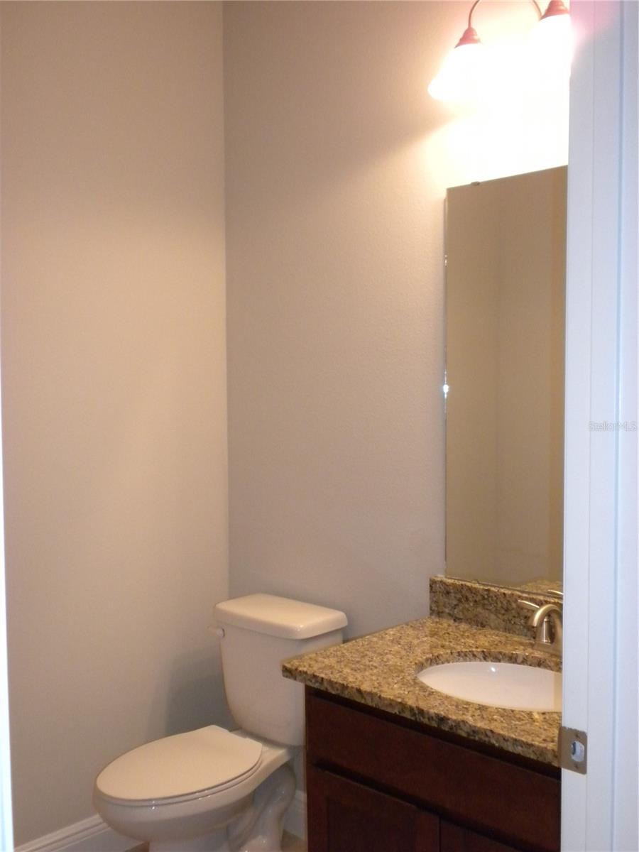 GREEN VALLEY TOWNHOMES, GROVELAND - Residential Lease