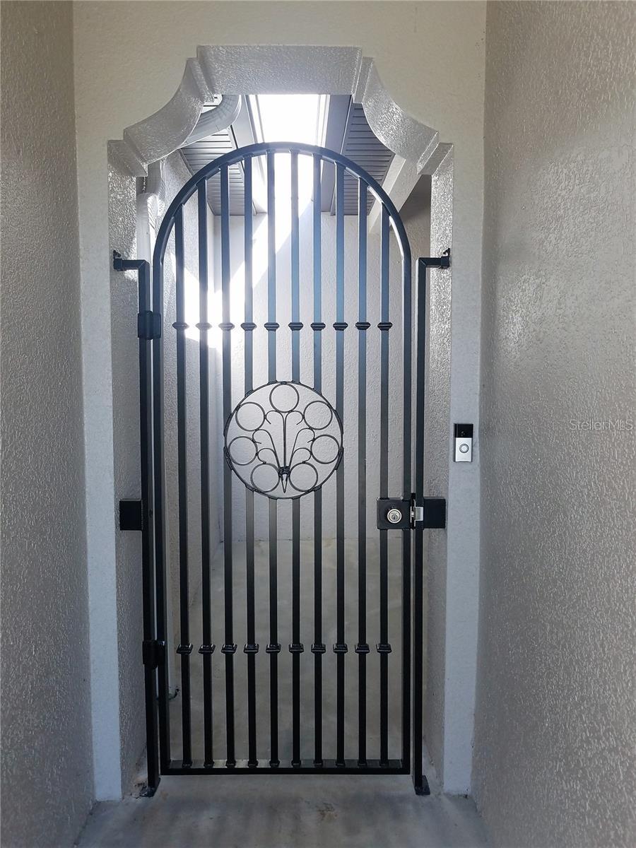 GREEN VALLEY TOWNHOMES, GROVELAND - Residential Lease