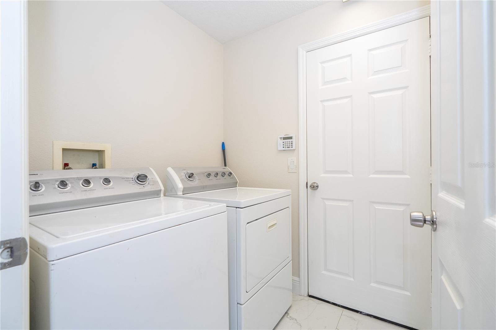 HUNTERS CREEK TR 525 - Residential