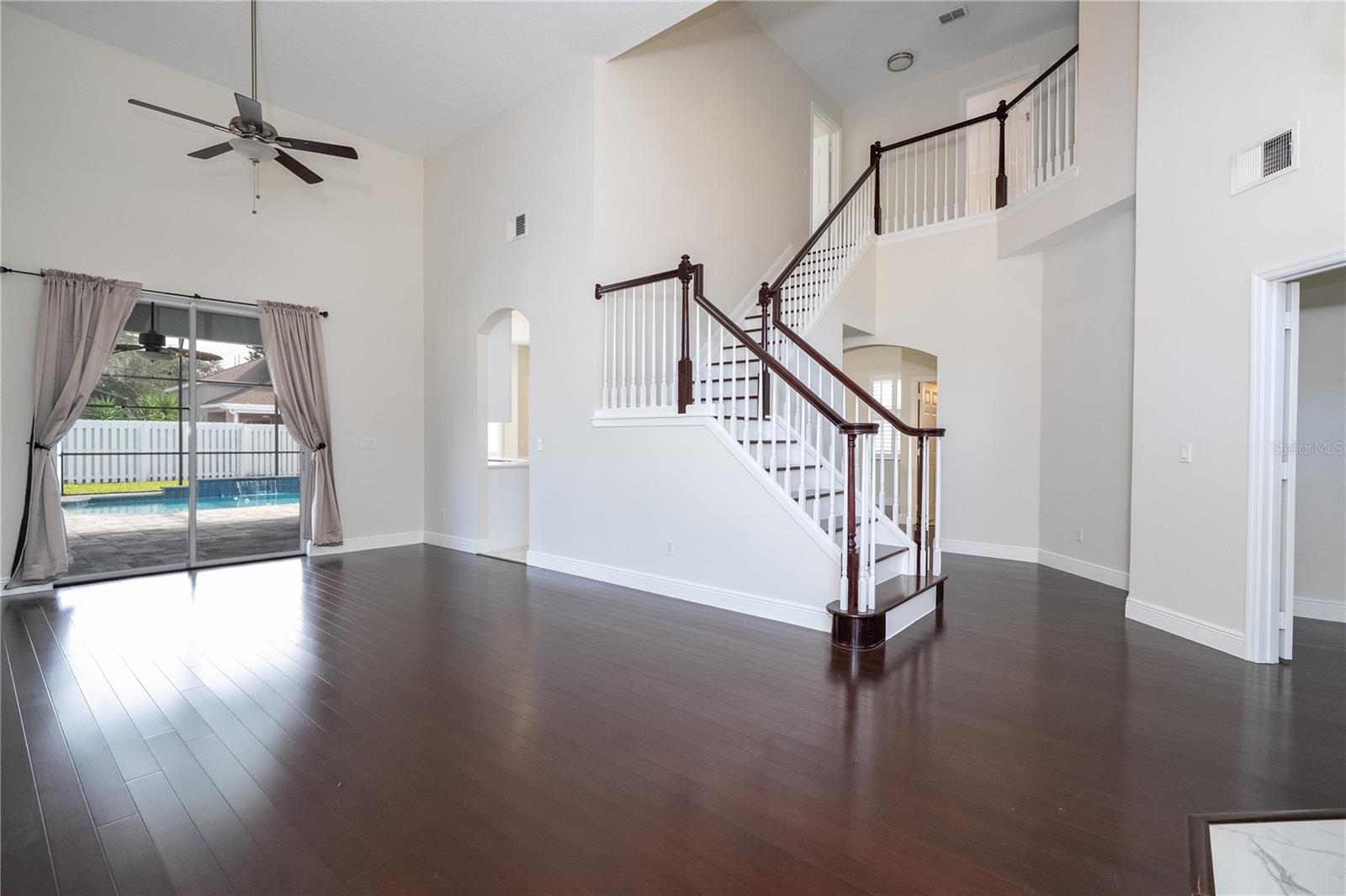 HUNTERS CREEK TR 525 - Residential