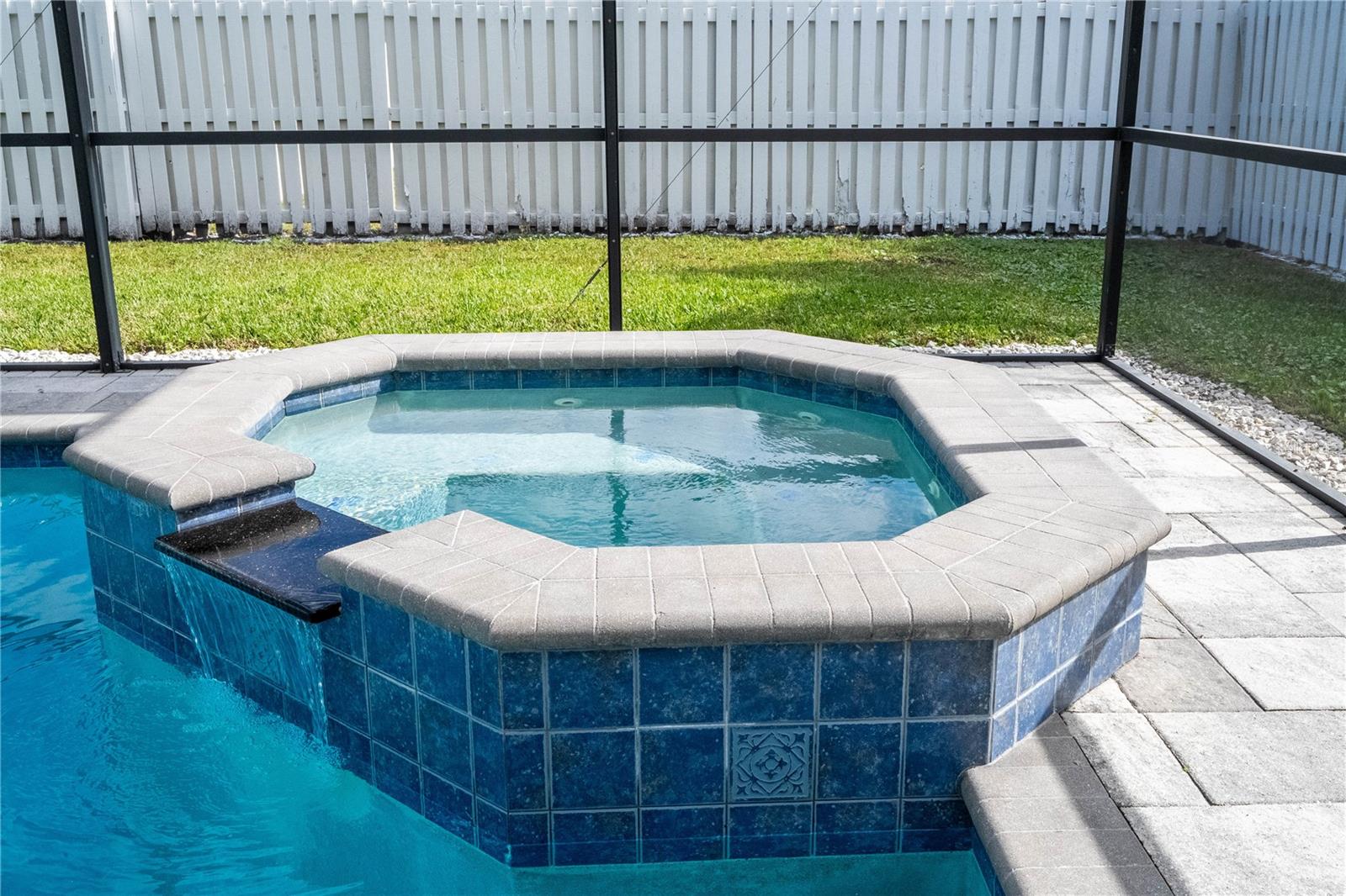 HUNTERS CREEK TR 525 - Residential