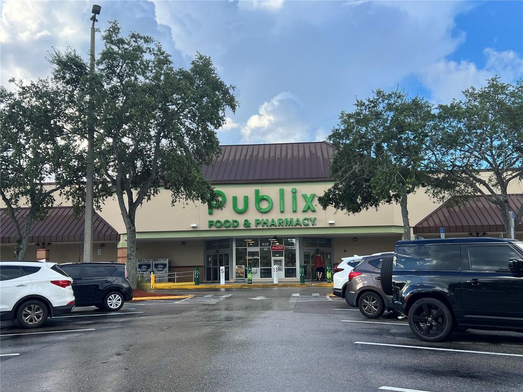 Photo of 1041 W Brandon Boulevard #1041-1045, Brandon, FL 33511 (MLS # TB8419332)