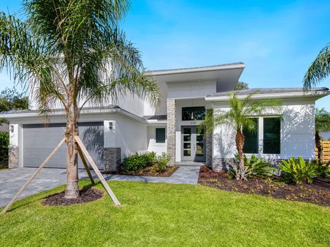 A home in SARASOTA