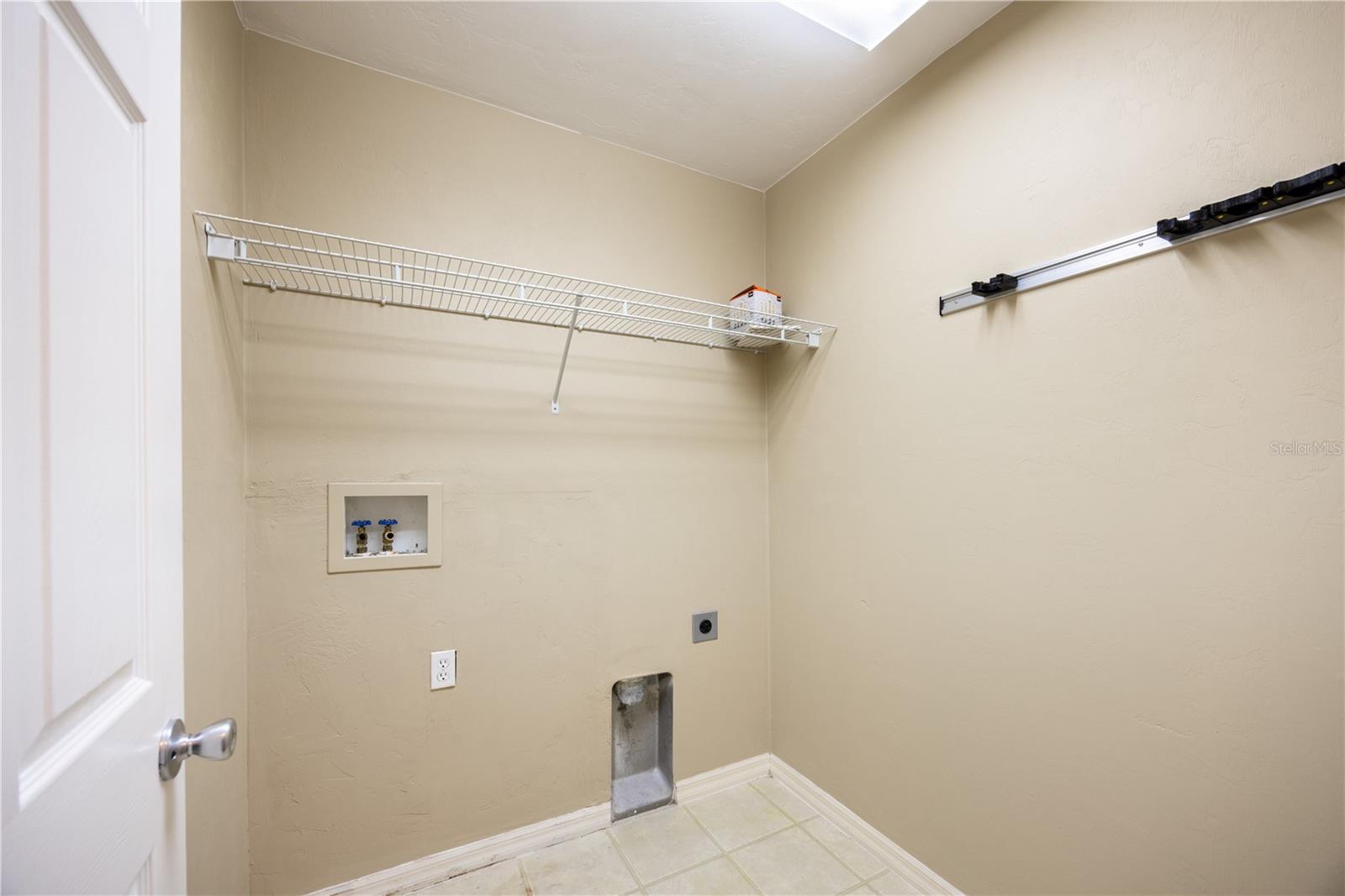 NEWTOWN 1894 PH 2 - Residential