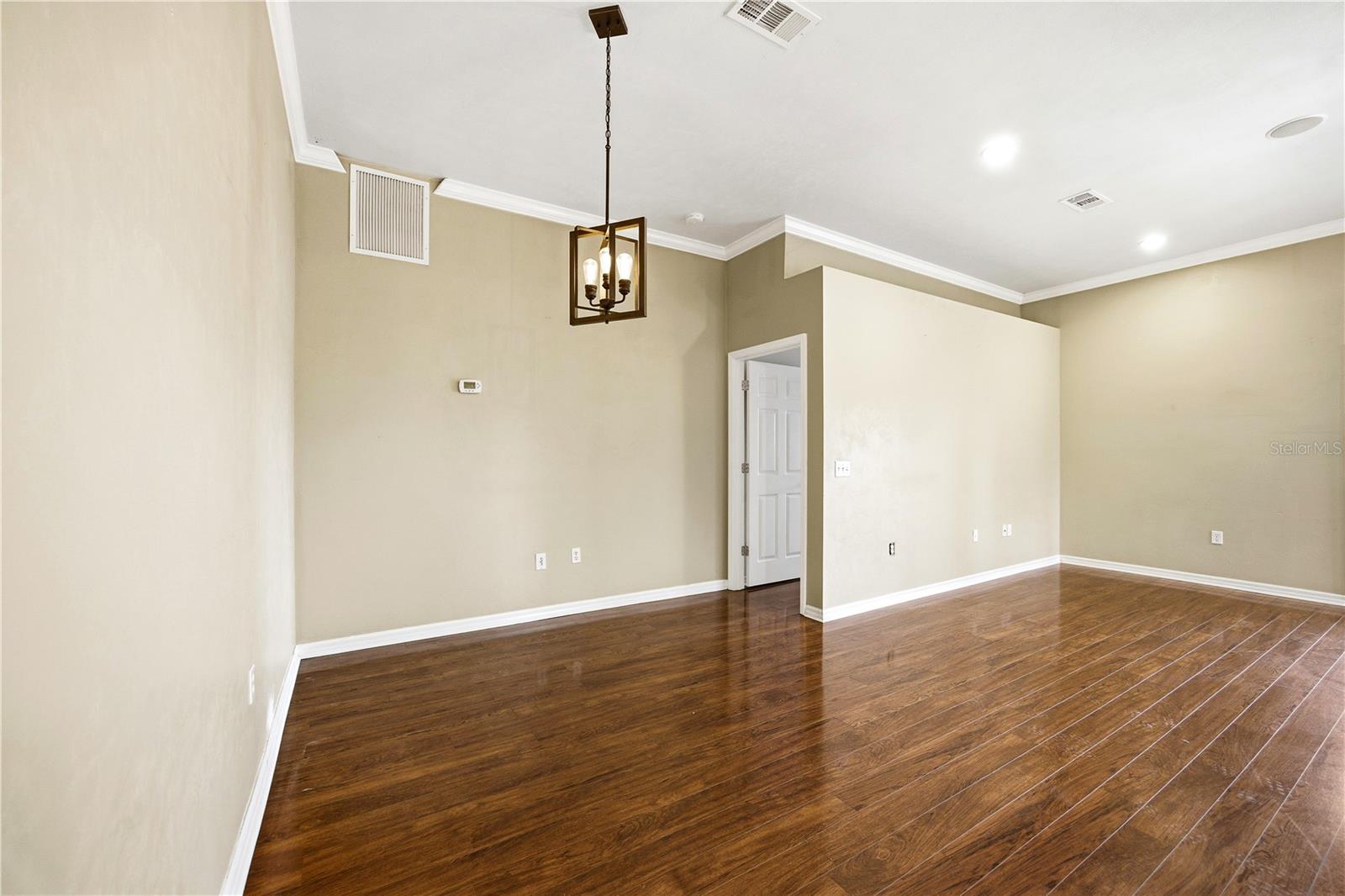 NEWTOWN 1894 PH 2 - Residential