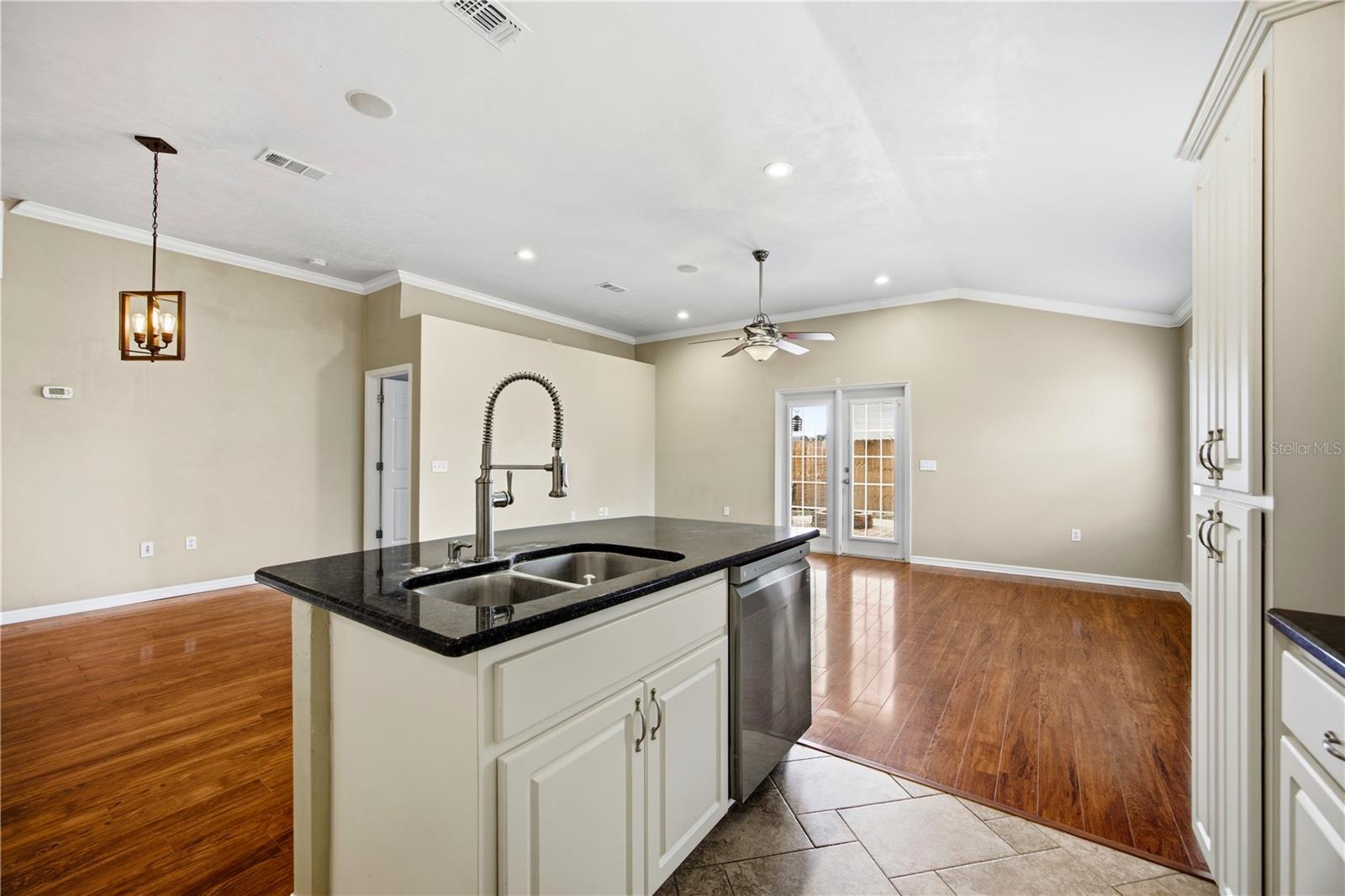 NEWTOWN 1894 PH 2 - Residential