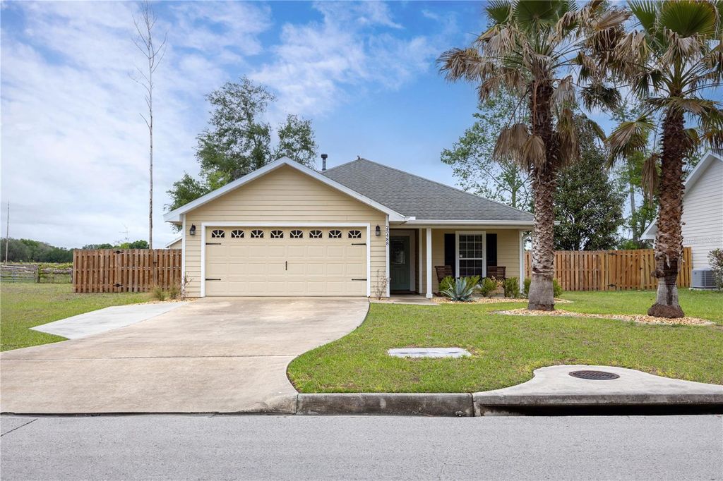 Photo of 25488 NW 10th Avenue, Newberry, FL 32669 (MLS # GC539296)