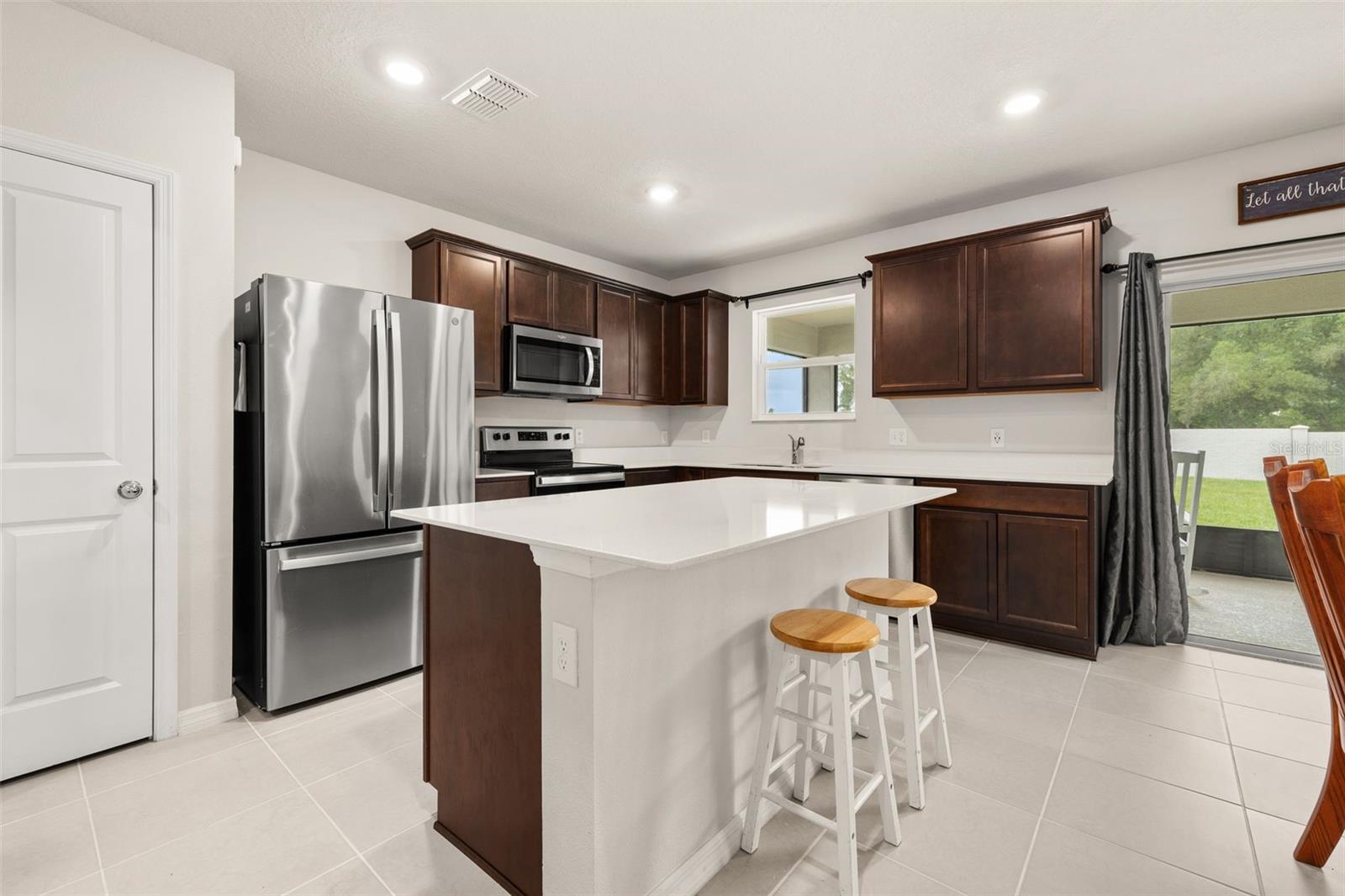 ESTATES/LK FLORENCE - Residential