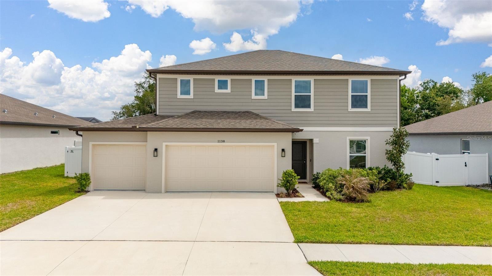 ESTATES/LK FLORENCE - Residential