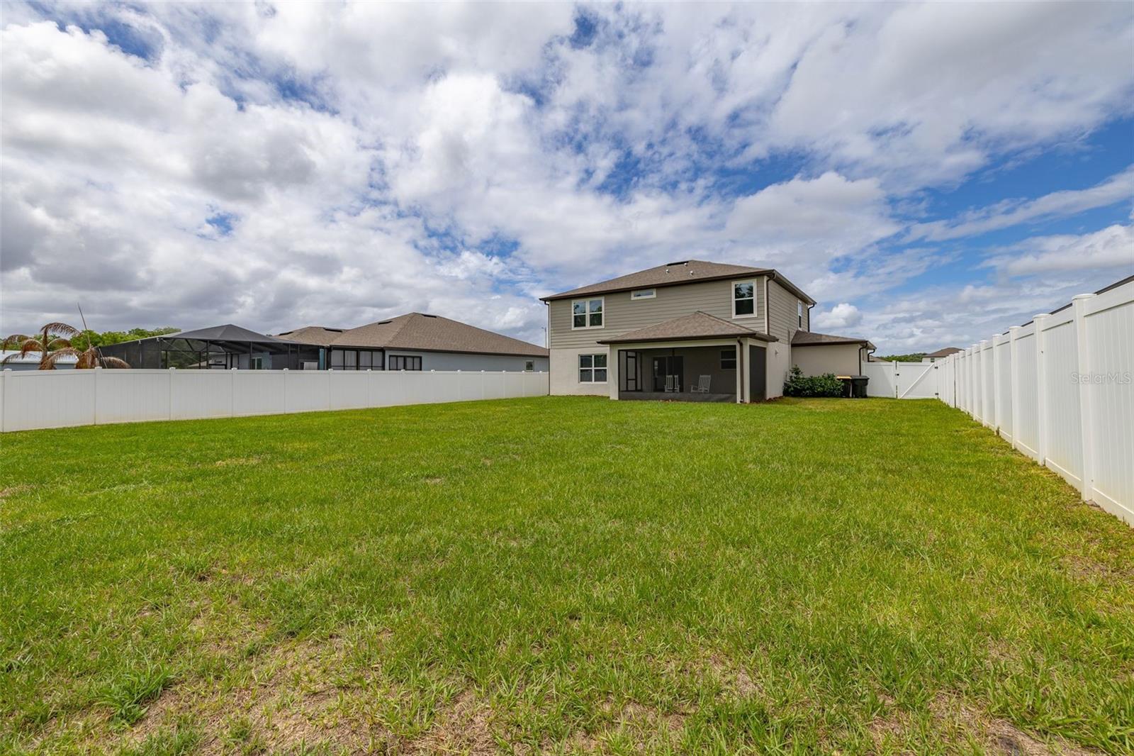 ESTATES/LK FLORENCE - Residential