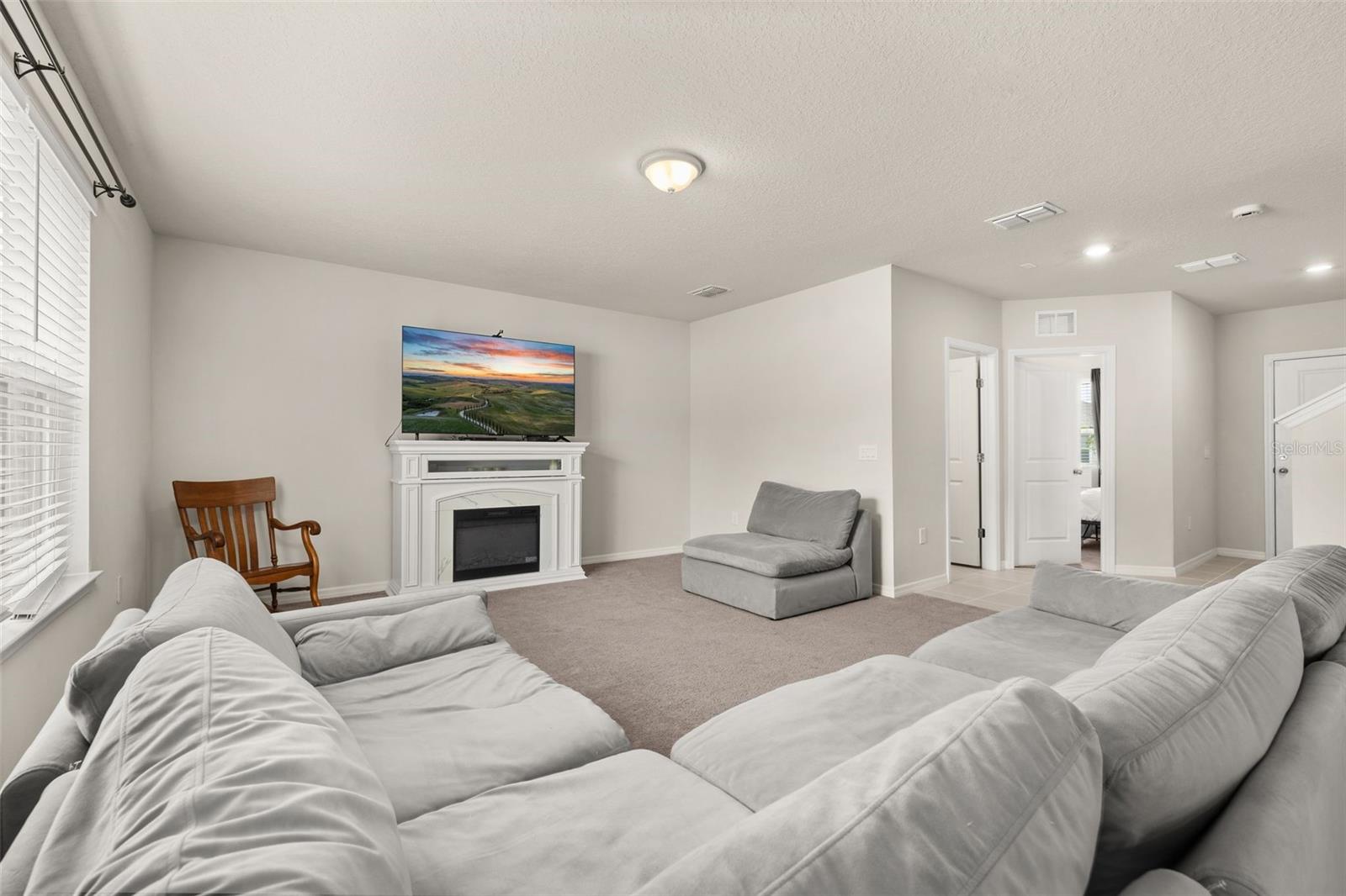 ESTATES/LK FLORENCE - Residential