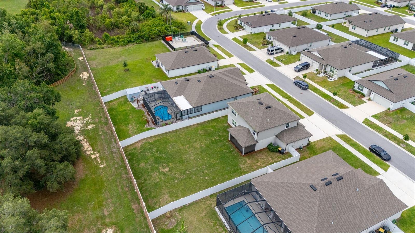 ESTATES/LK FLORENCE - Residential