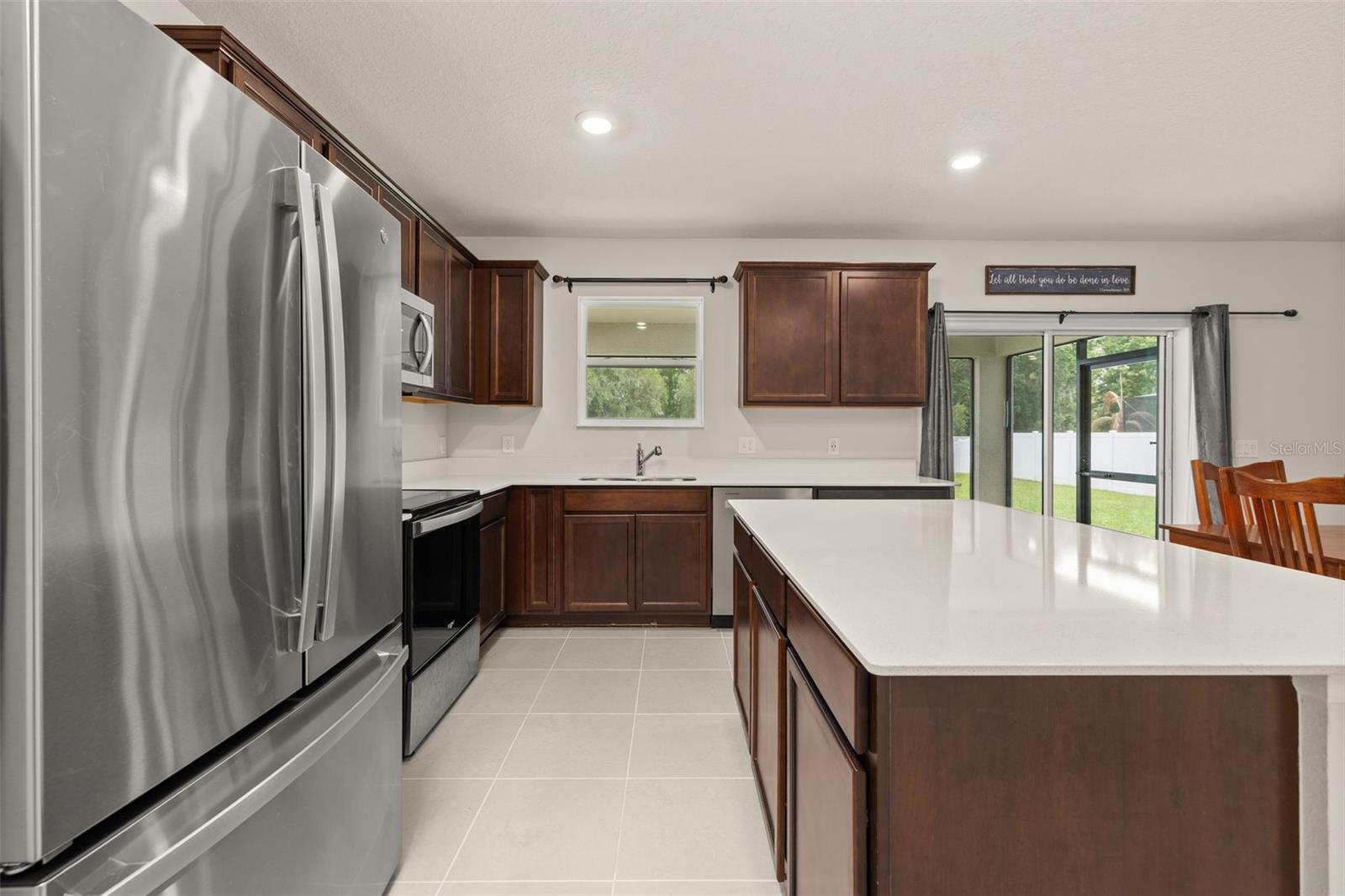 ESTATES/LK FLORENCE - Residential