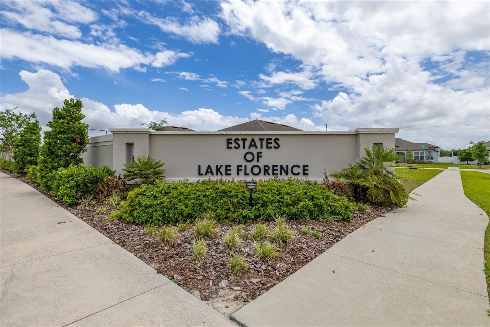 ESTATES/LK FLORENCE - Residential