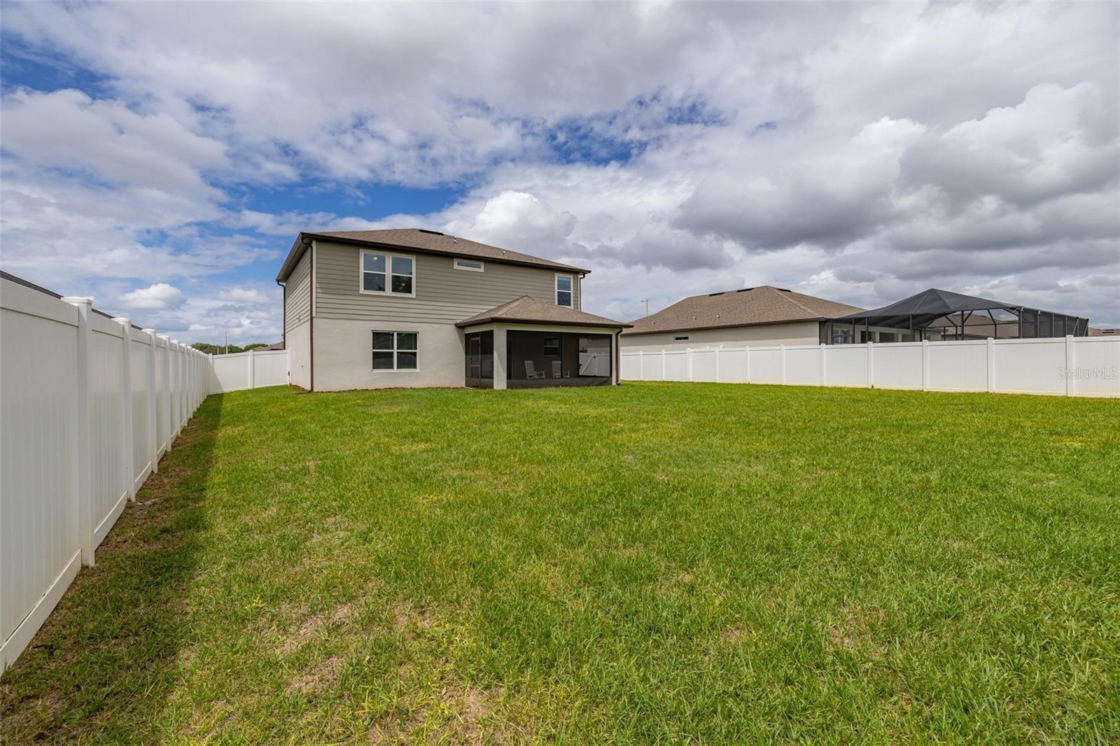 ESTATES/LK FLORENCE - Residential