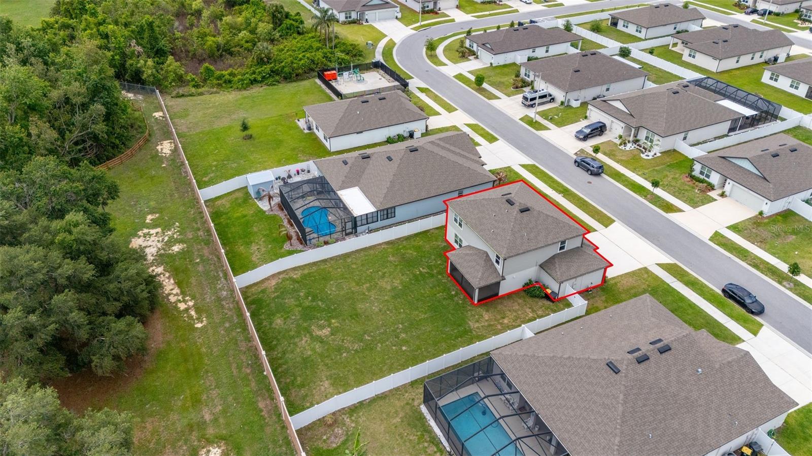 ESTATES/LK FLORENCE - Residential