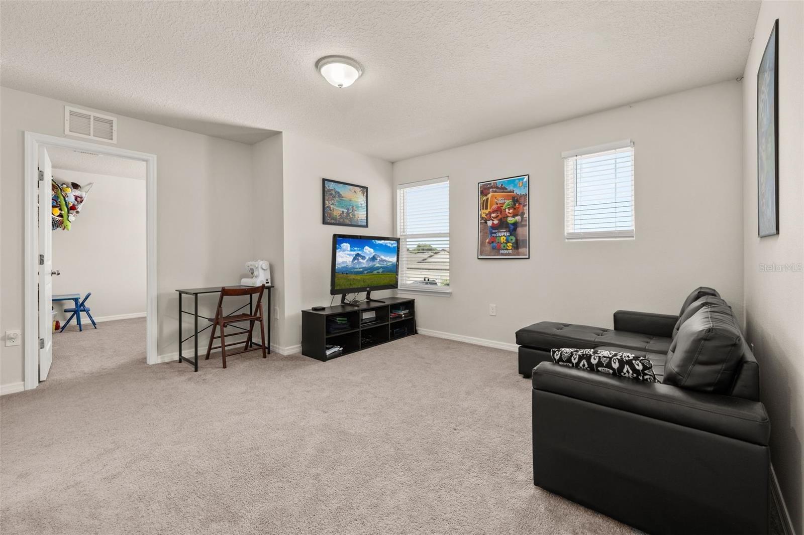 ESTATES/LK FLORENCE - Residential