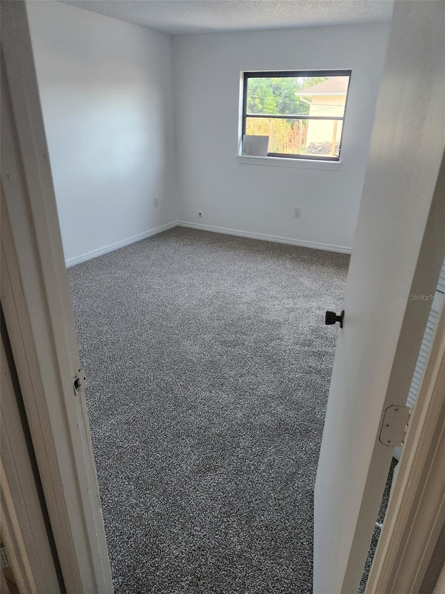 SOUTH VENICE - Residential