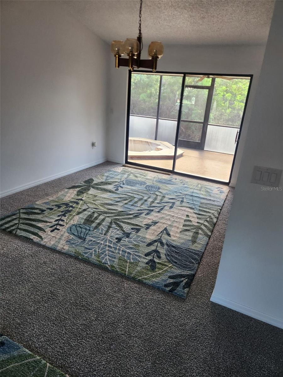 SOUTH VENICE - Residential