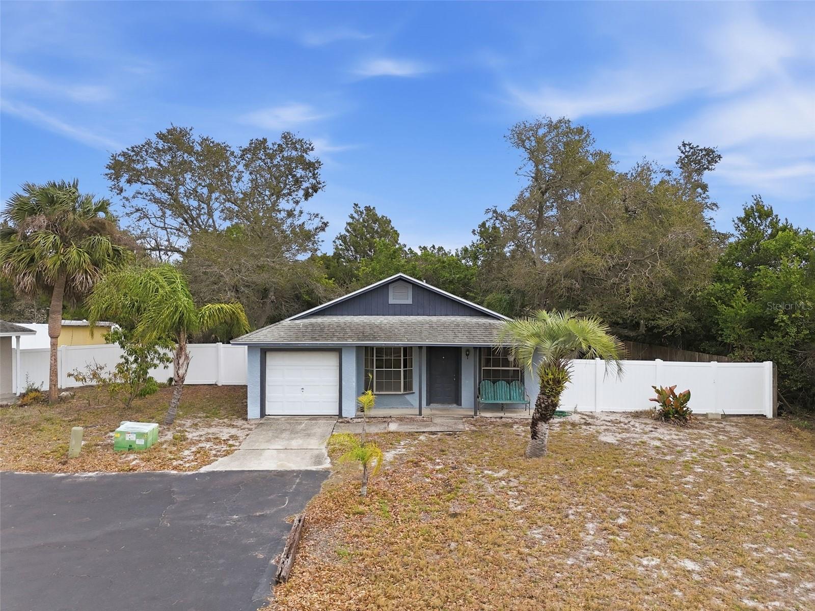 LAKE ST GEORGE SOUTH UNIT III - Residential