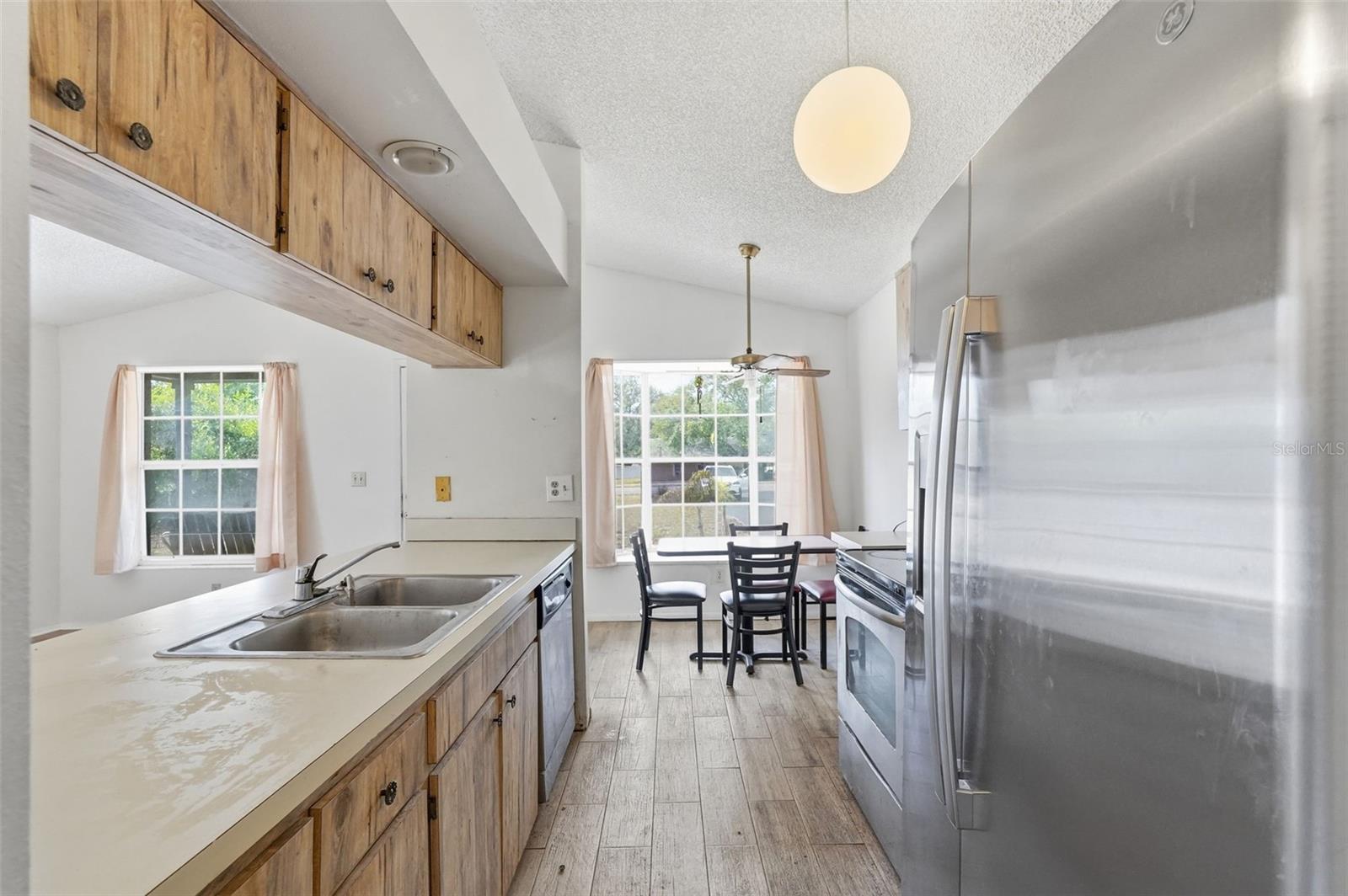 LAKE ST GEORGE SOUTH UNIT III - Residential