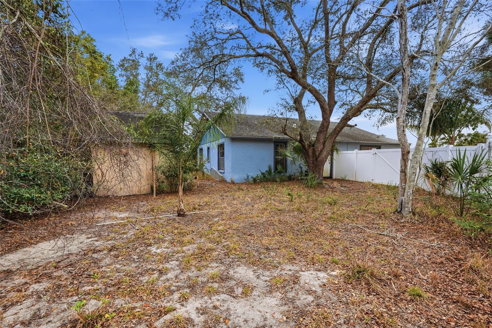 LAKE ST GEORGE SOUTH UNIT III - Residential