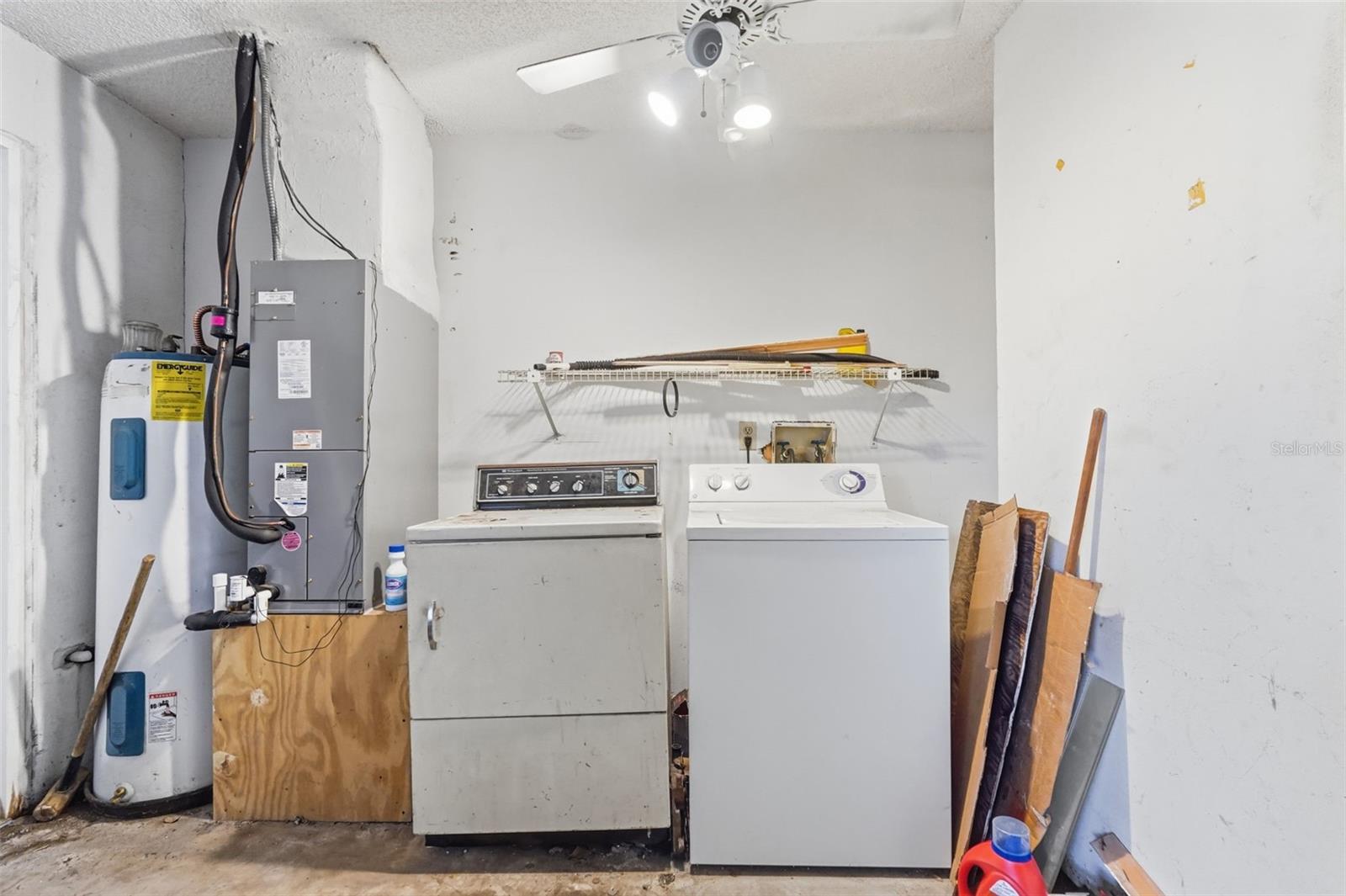 LAKE ST GEORGE SOUTH UNIT III - Residential