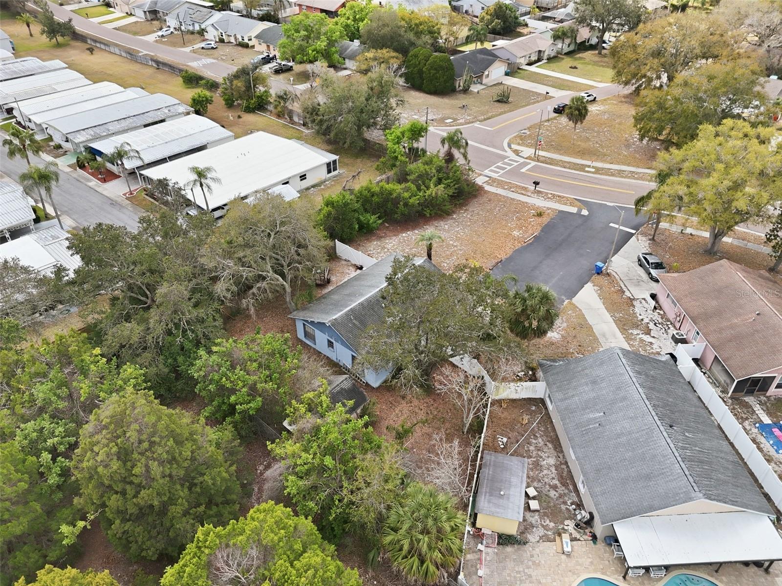 LAKE ST GEORGE SOUTH UNIT III - Residential