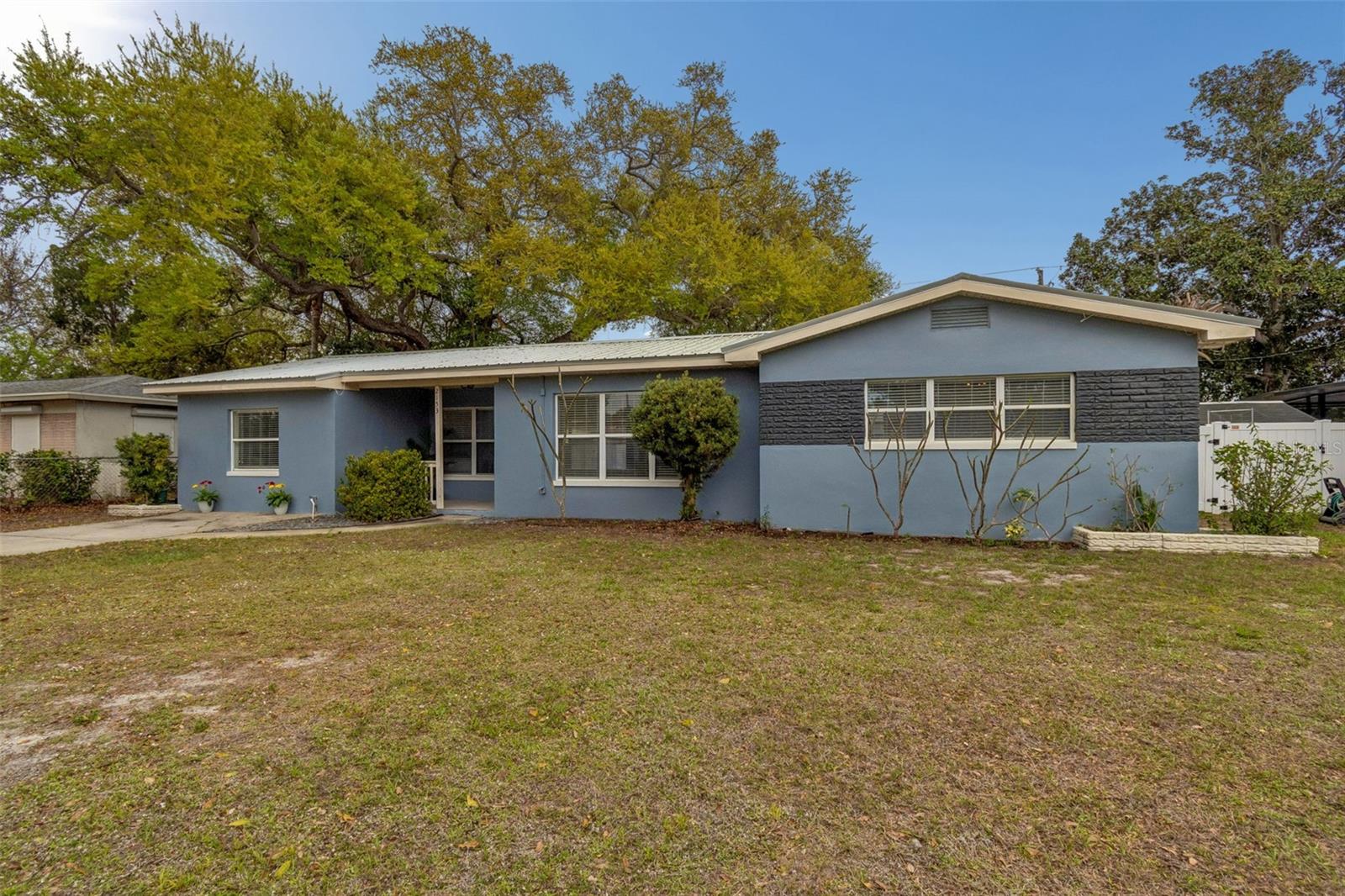 JUNGLE COUNTRY CLUB 4TH ADD - Residential