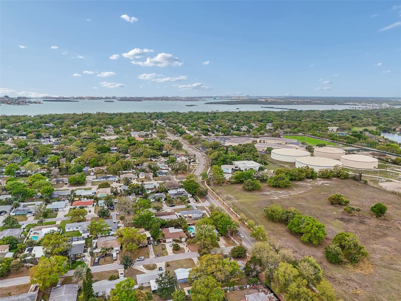 JUNGLE COUNTRY CLUB 4TH ADD - Residential