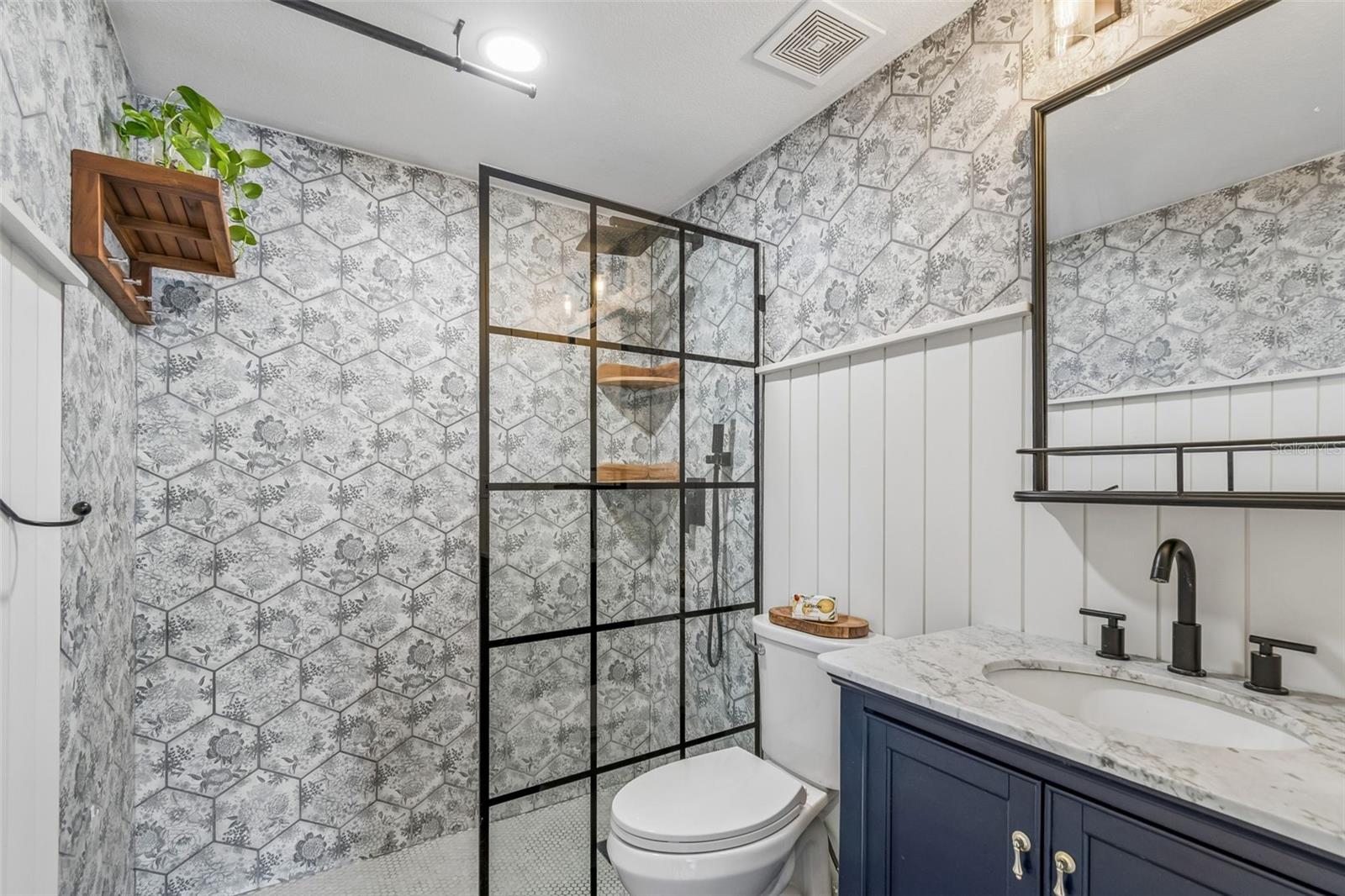 JUNGLE COUNTRY CLUB 4TH ADD - Residential