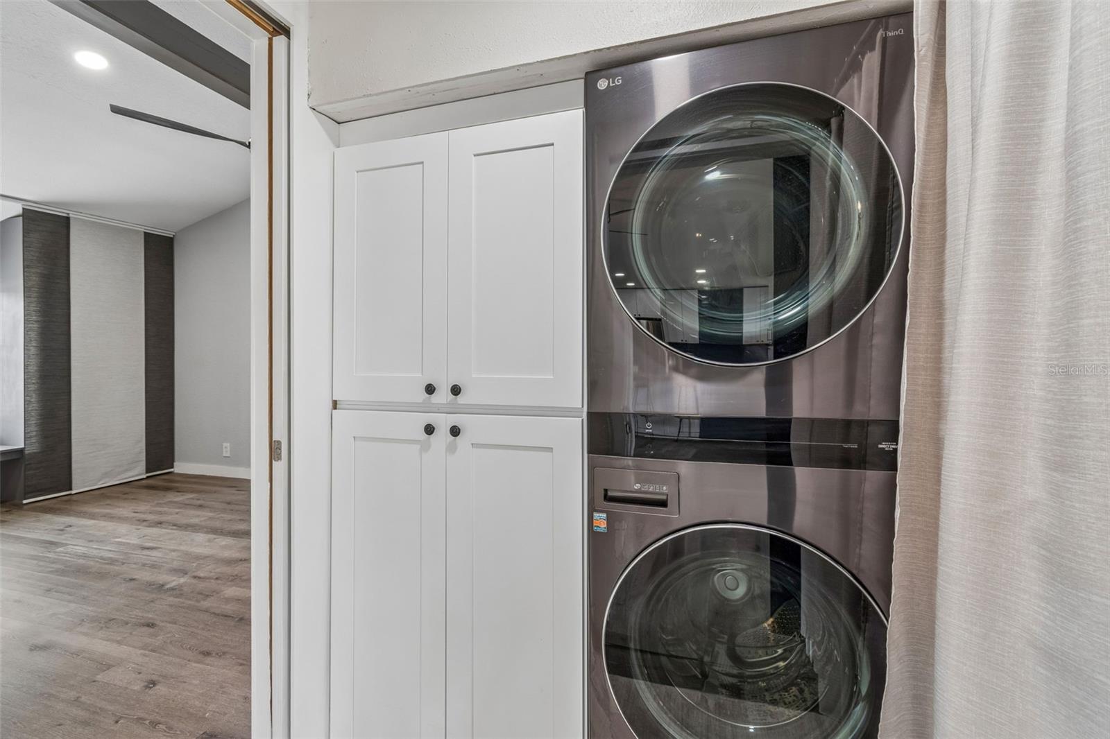 JUNGLE COUNTRY CLUB 4TH ADD - Residential