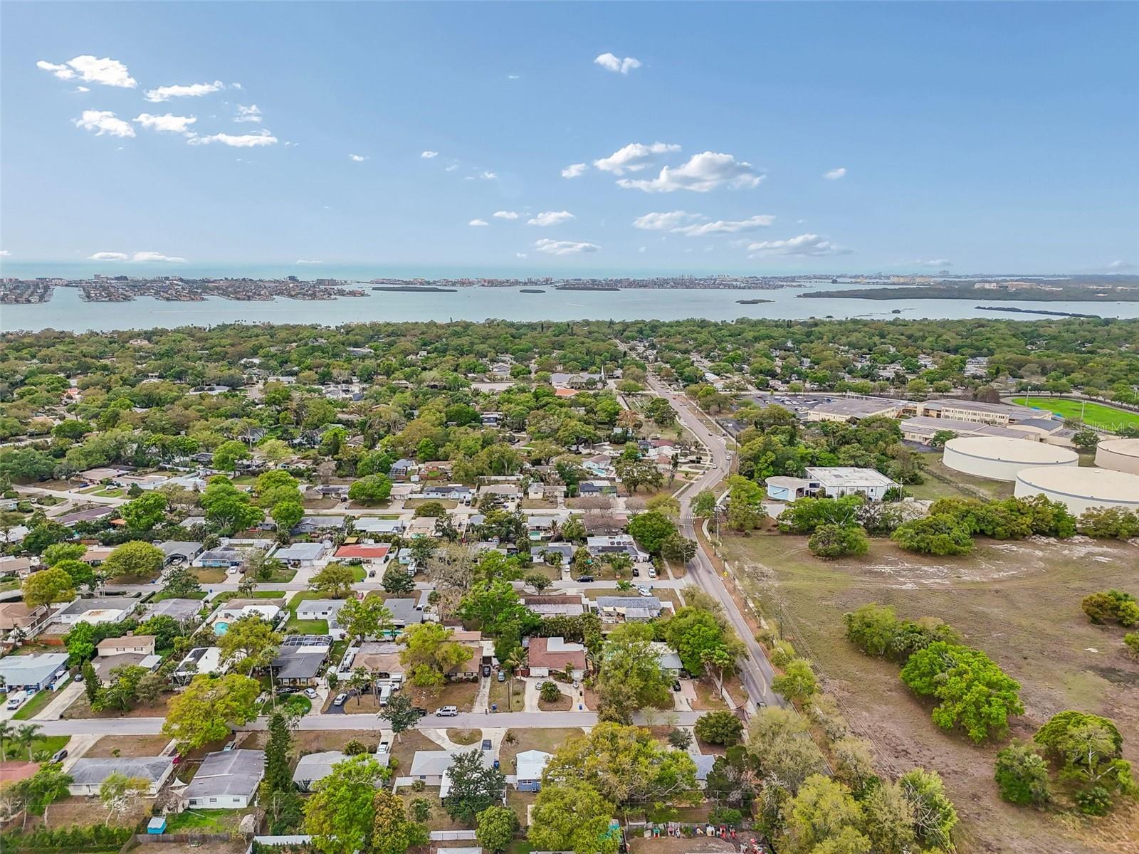 JUNGLE COUNTRY CLUB 4TH ADD - Residential