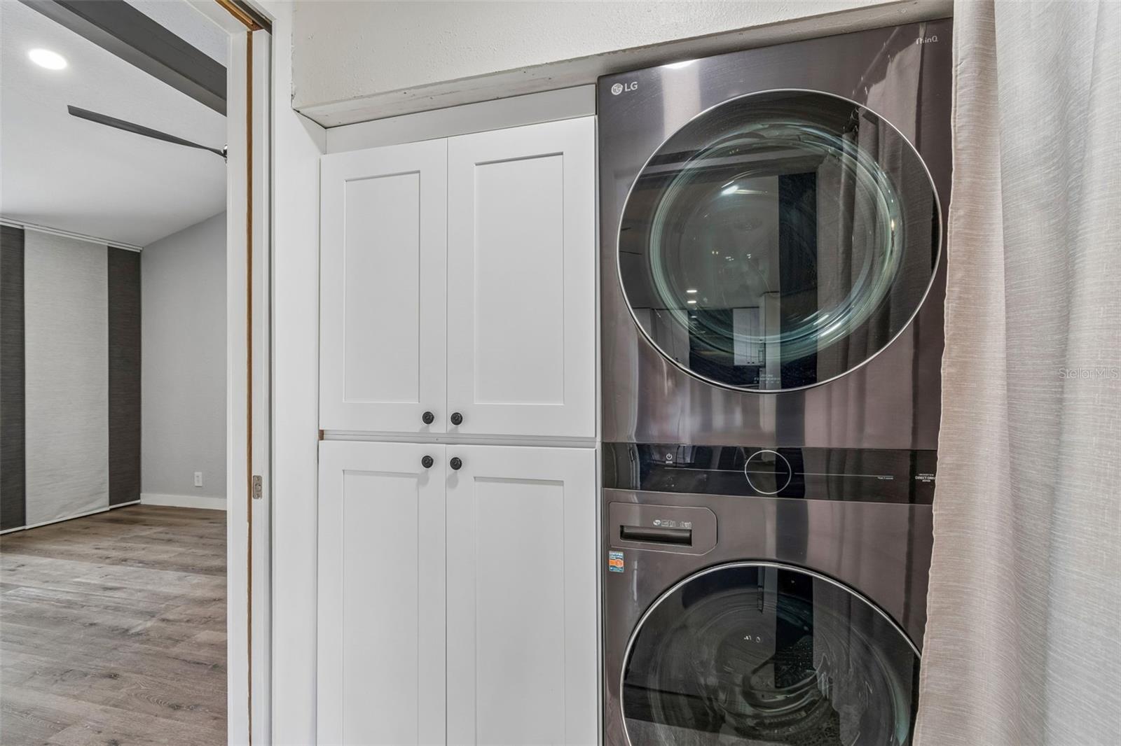 JUNGLE COUNTRY CLUB 4TH ADD - Residential