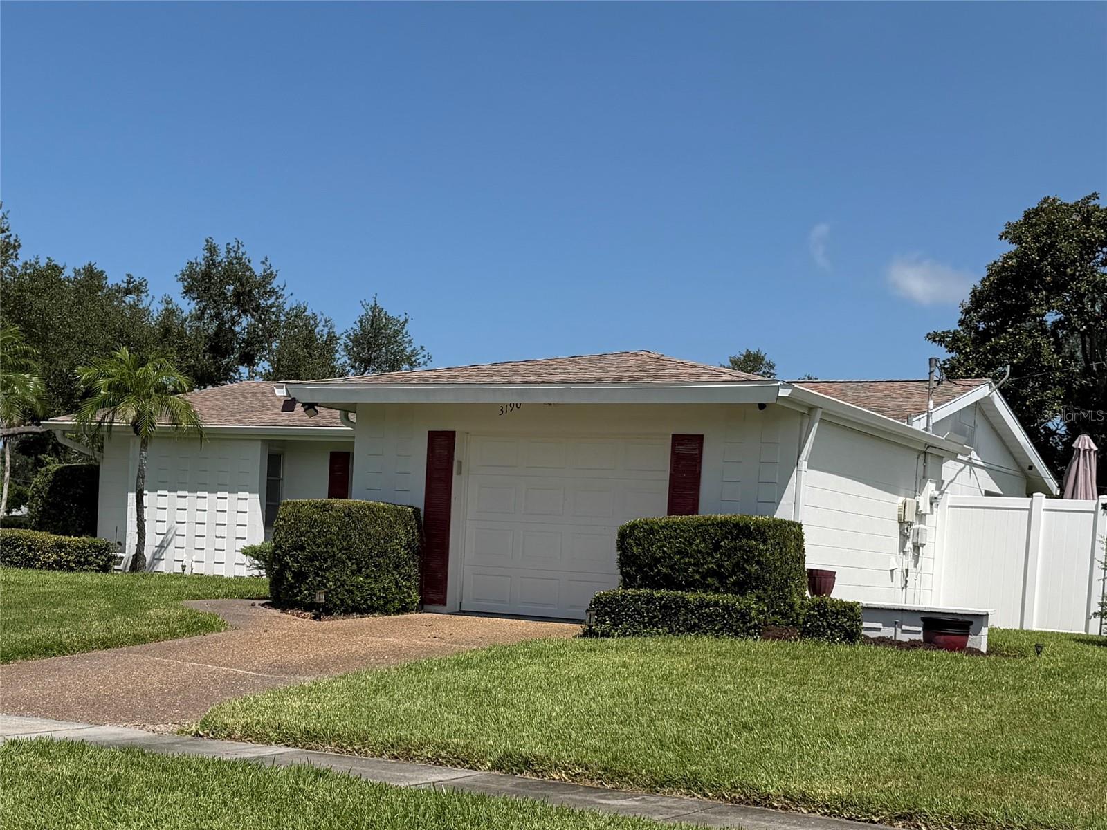 3190 REGATTA CIRCLE