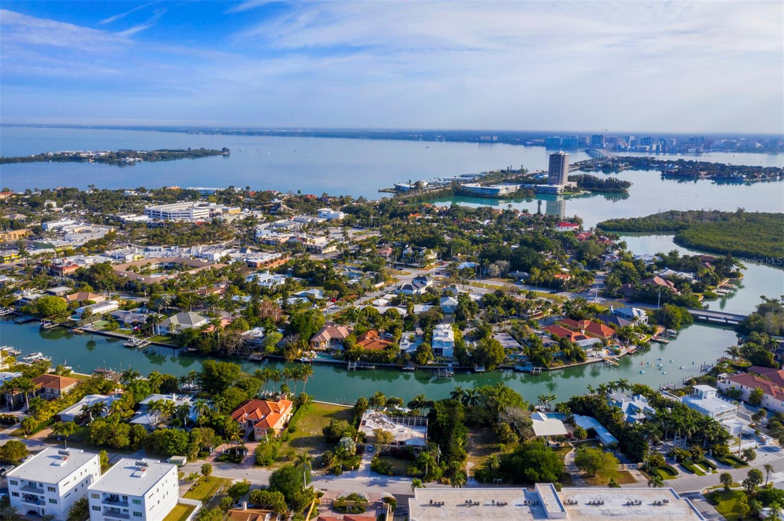 LIDO SHORES - Residential