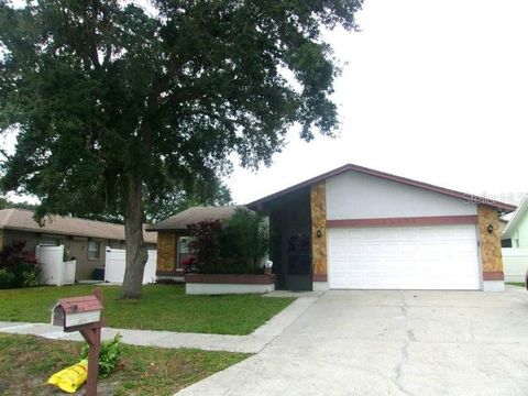 A home in LARGO