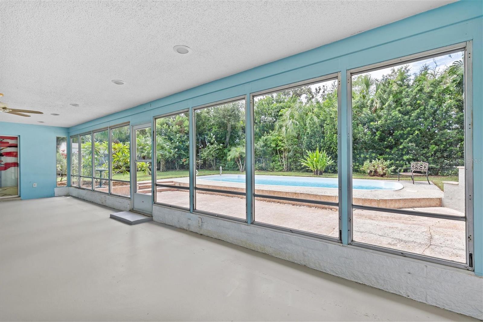 FAIRWAY ESTATES 8TH ADD - Residential