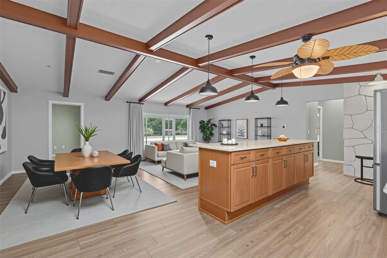 FAIRWAY ESTATES 8TH ADD - Residential