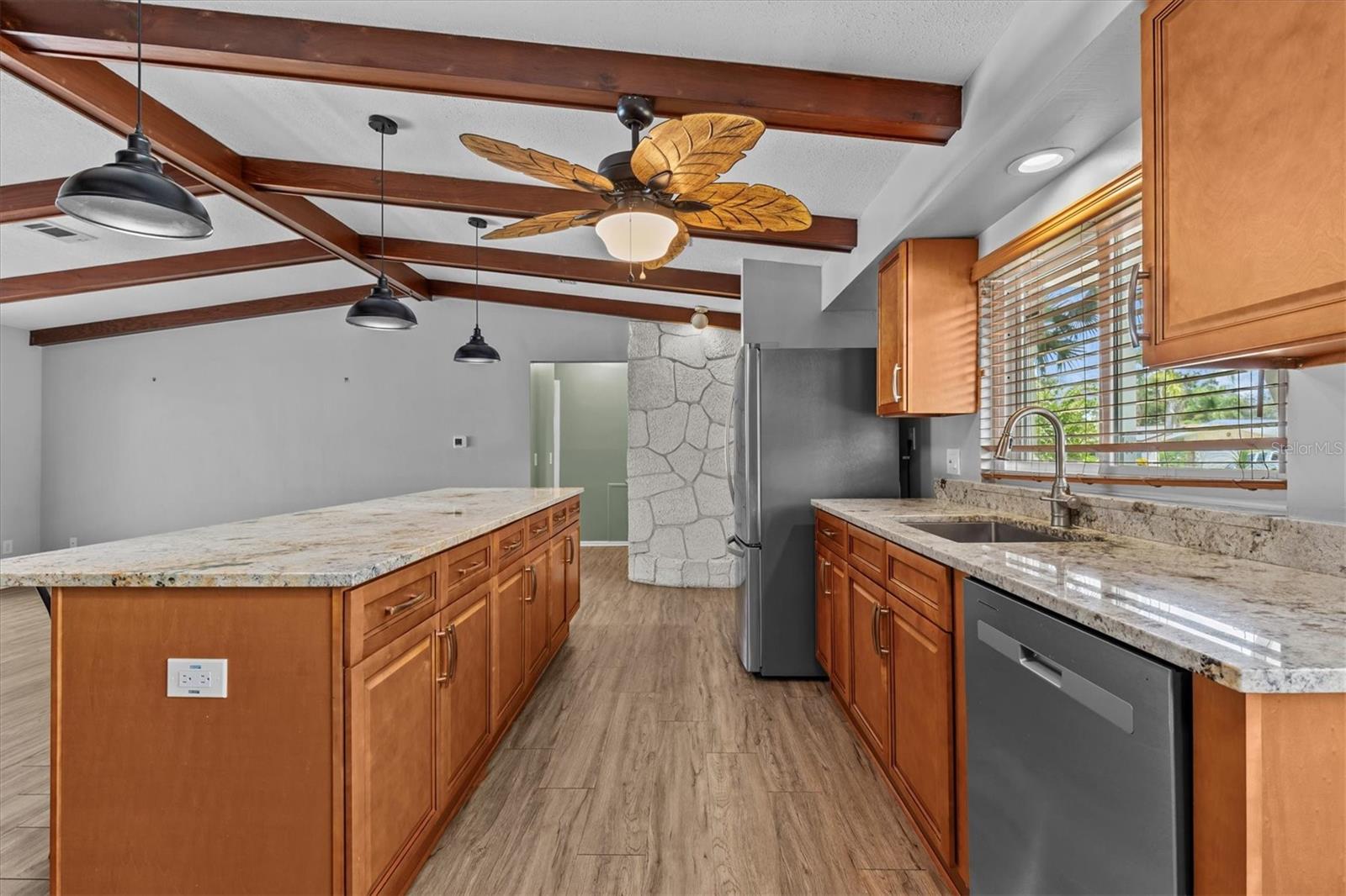 FAIRWAY ESTATES 8TH ADD - Residential