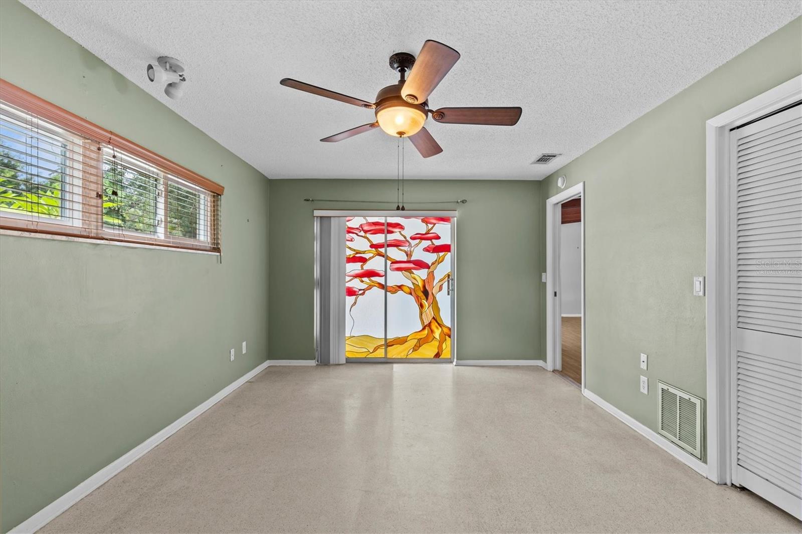 FAIRWAY ESTATES 8TH ADD - Residential