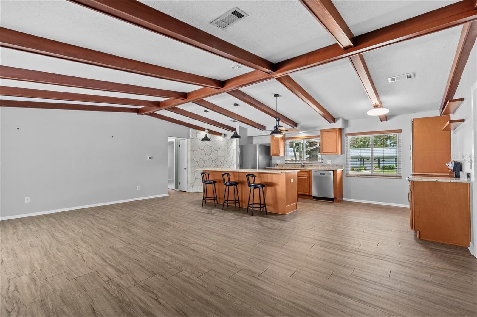 FAIRWAY ESTATES 8TH ADD - Residential