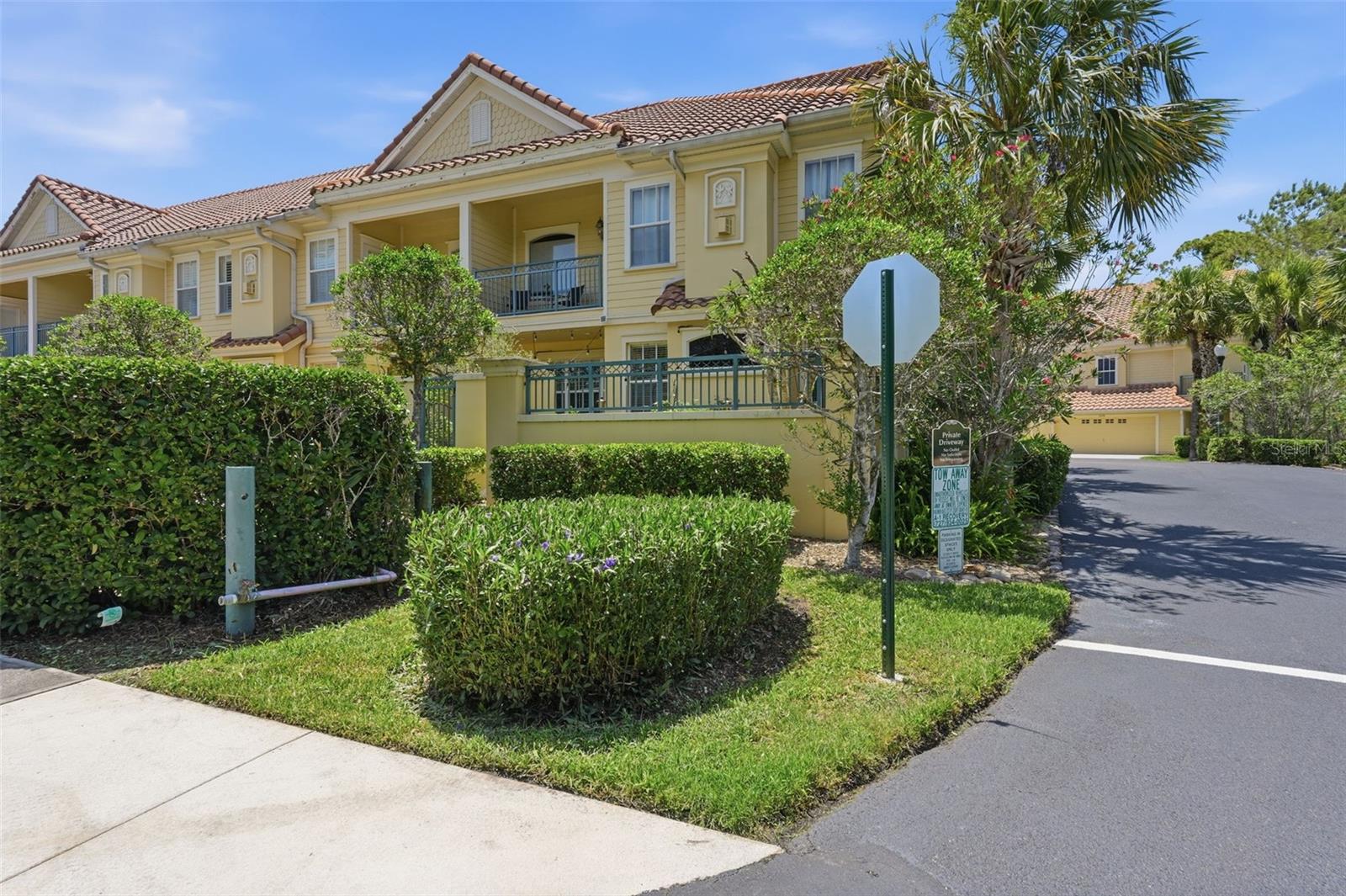 TANGLEWOOD TWNHMS - Residential