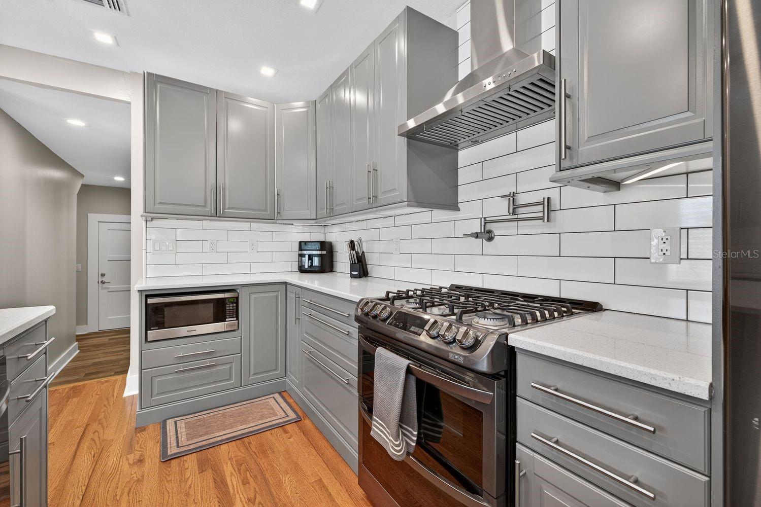 CHEVY CHASE - Residential