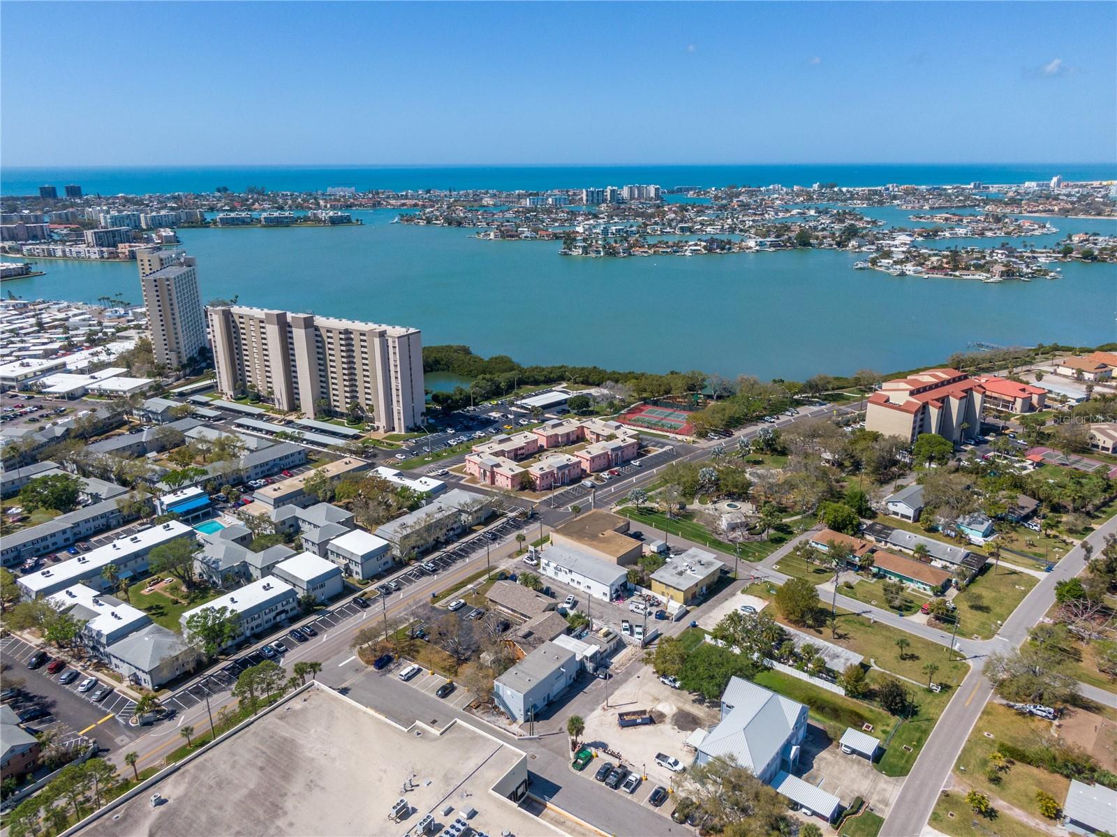 LES CHATEAUX DES ROIS - Residential