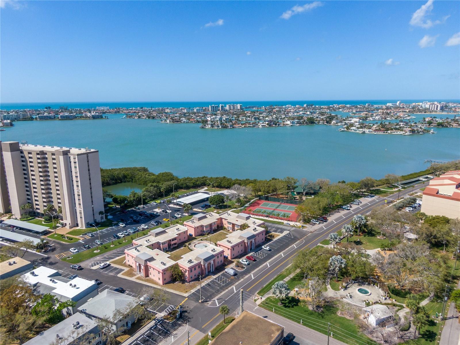 LES CHATEAUX DES ROIS - Residential