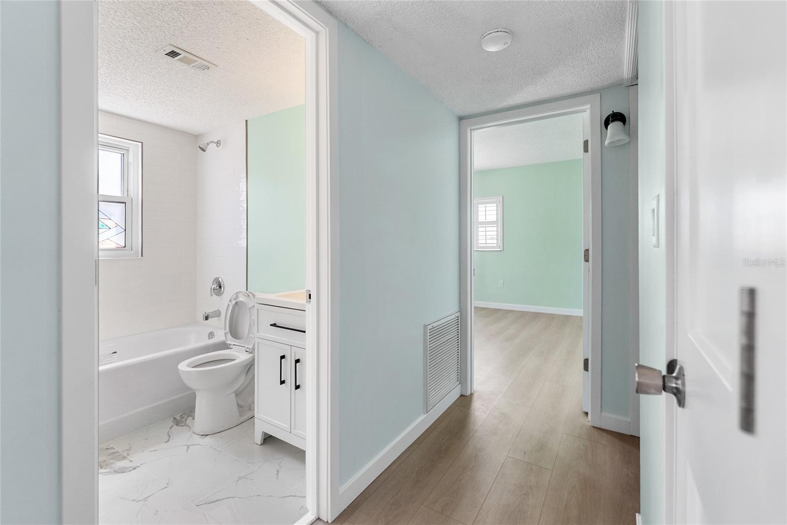 LES CHATEAUX DES ROIS - Residential