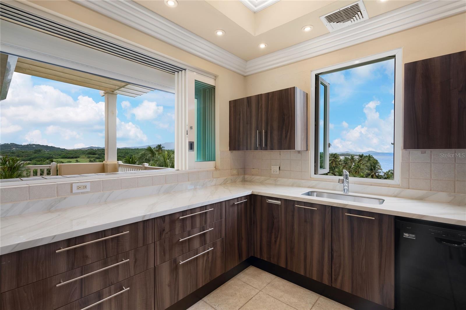 PALMAS DEL MAR - Residential