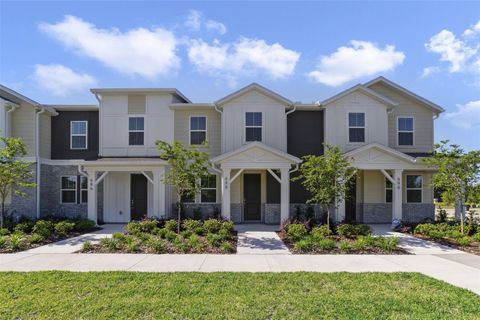 Photo of 688 Lola Ln, Oviedo, FL 32765 (MLS # O6392451)